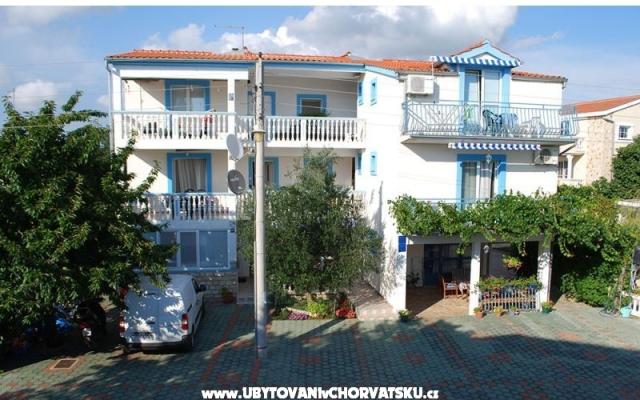 Apartmani Došen – Accommodation Biograd Kroatië
