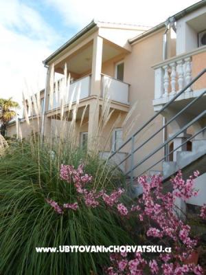Apartmani Golić – Accommodation Biograd Kroatië