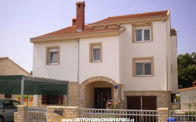 Apartmani M&amp;M – Accommodation Biograd Kroatië