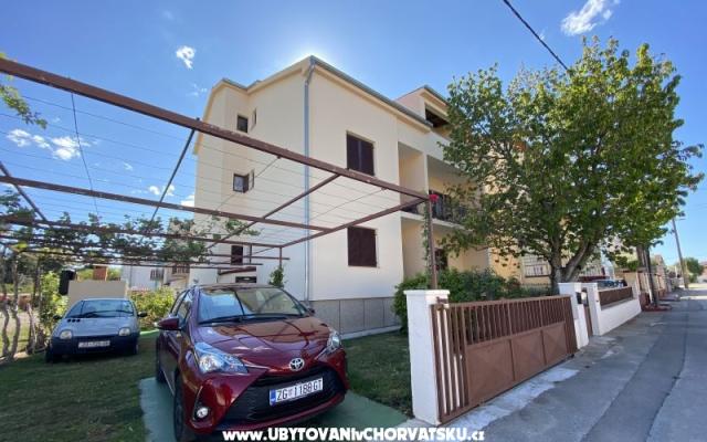 Apartmani Nikadino – Accommodation Biograd Kroatië