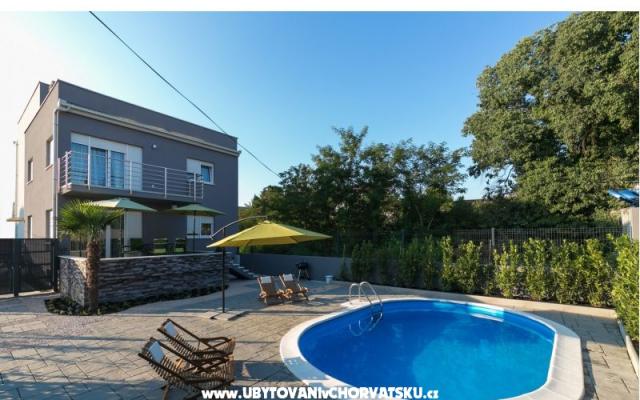 Villa Pjena – Accommodation Biograd Kroatië