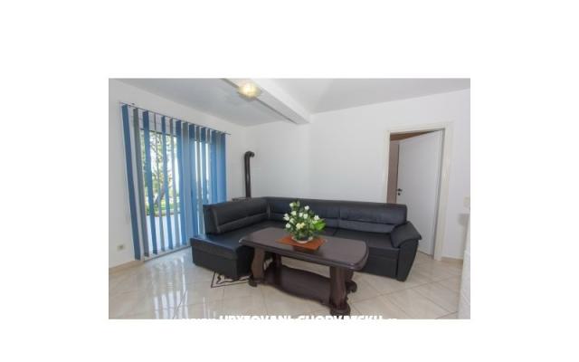 Apartmani Melisa – Accommodation Island of Brac Kroatië