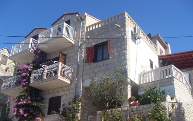 Apartmants JUJE – Accommodation Island of Brac Kroatië