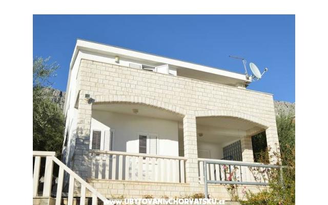 Villa Aurora – Accommodation Dugi Rat Kroatië