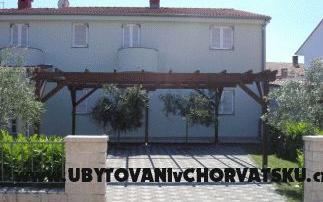 Apartmani Marta – Accommodation Fazana Kroatië