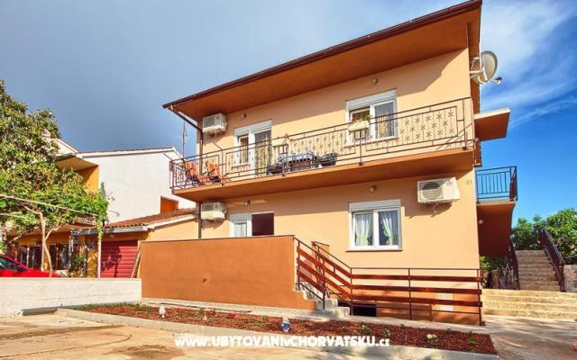 Apartmani Mishel – Accommodation Fazana Kroatië