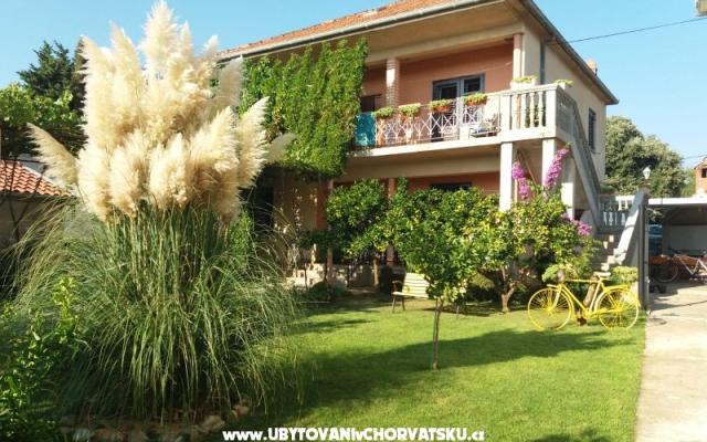 Karlo – Accommodation Sv. Filip i Jakov Kroatië