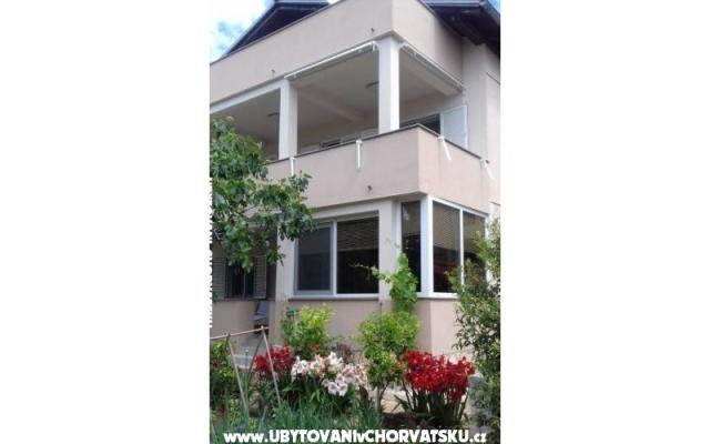 Apartman   " ARZENŠEK " – Accommodation Sv. Filip i Jakov Kroatië