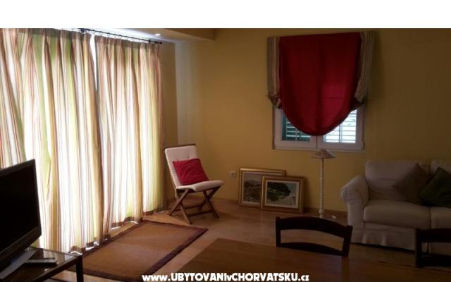 Apartmani Mira – Accommodation Sv. Filip i Jakov Kroatië