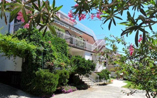 Apartmani Udovicic – Accommodation Sv. Filip i Jakov Kroatië