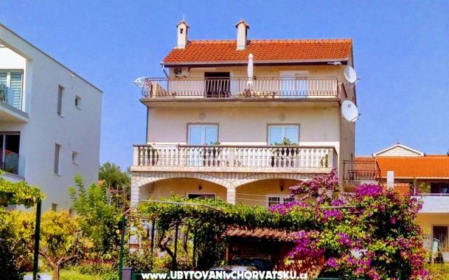 Apartmani Jelka  – Accommodation Sv. Filip i Jakov Kroatië