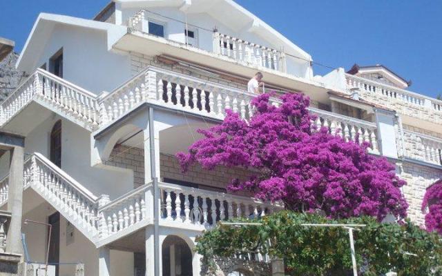 Apartments &amp; rooms Brist – Accommodation Gradac – Podaca Kroatië