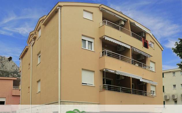 Lovrić Apartmani – Accommodation Gradac – Podaca Kroatië
