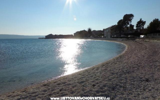 Apartman Lucija – Accommodation Kastela Kroatië