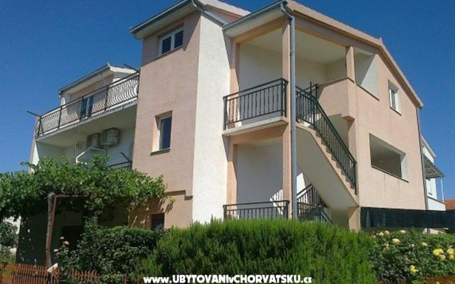 Apartman Natalija – Accommodation Kastela Kroatië
