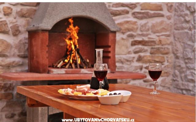 Apartman Strada – Accommodation Kastela Kroatië