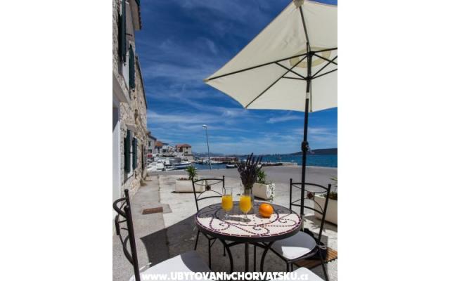 Apartmani Lippeo – Accommodation Kastela Kroatië