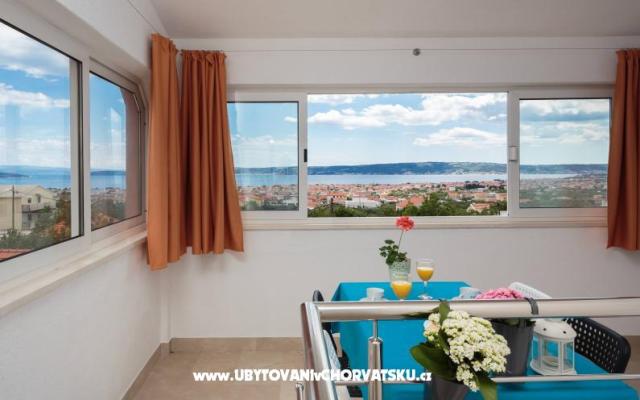 Apartmani Ujaković – Accommodation Kastela Kroatië