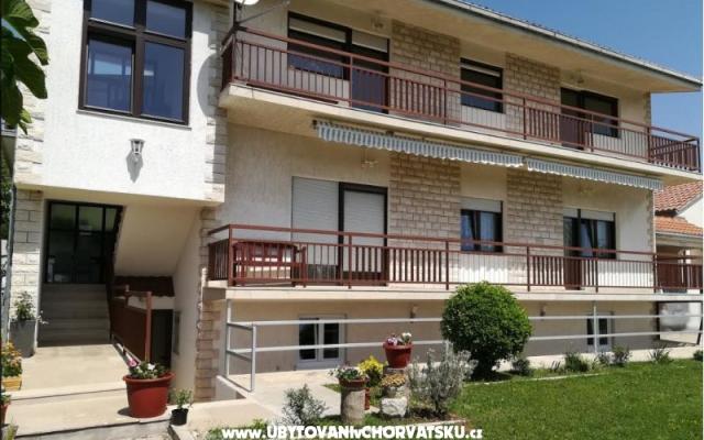 Apartment Moro – Accommodation Kastela Kroatië