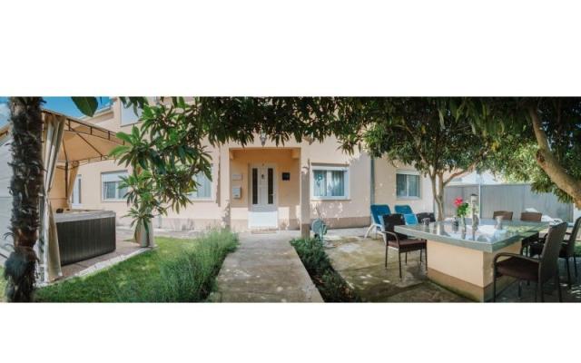 Villa Vitali – Accommodation Kastela Kroatië