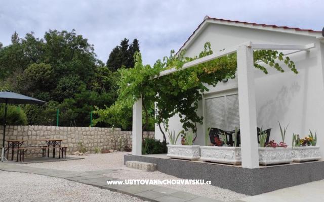 Kuća za odmor Bebić, Kremena – Accommodation Klek Kroatië