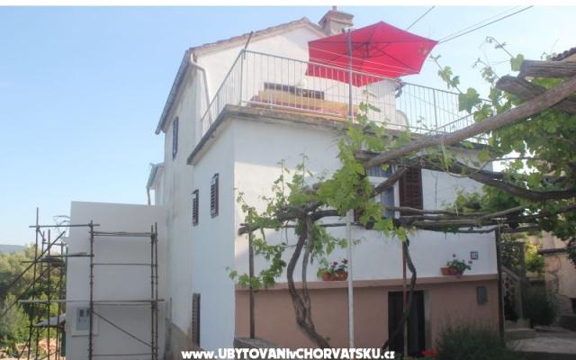 Kuća za odmor Martinčić – Accommodation Island of Krk Kroatië