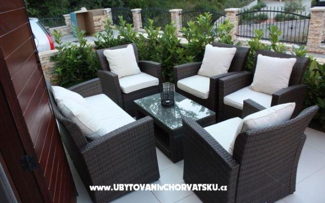 Villa Rosa – Accommodation Island of Krk Kroatië