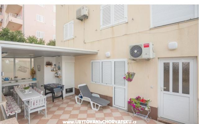 Apartman Mirjana – Accommodation Makarska Kroatië