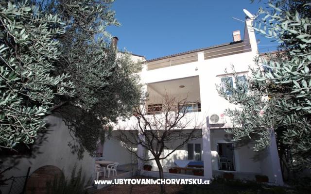 Apartmani Alerić – Accommodation Makarska Kroatië