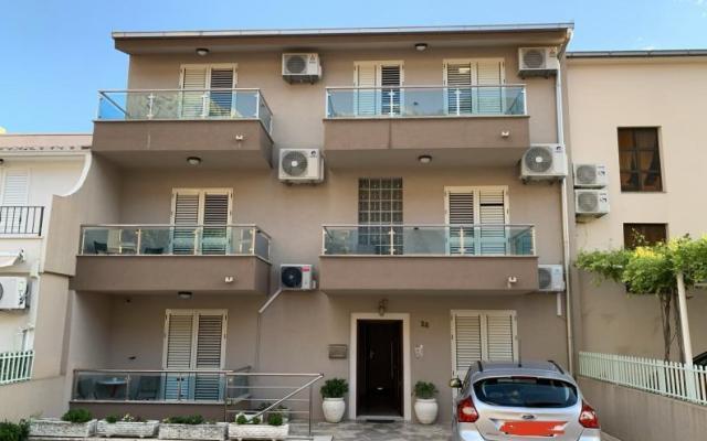 Apartments Tina – Accommodation Makarska Kroatië