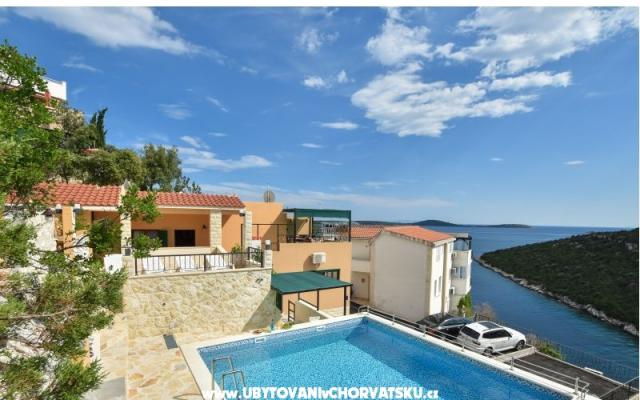 Villa Meri – Accommodation Marina - Trogir Kroatië