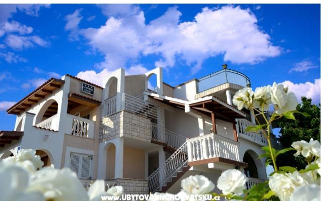 Apartmani Hasić – Accommodation Marina - Trogir Kroatië