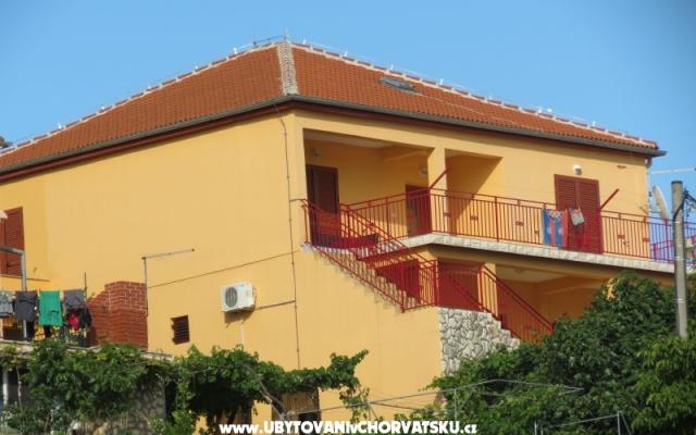 Apartmani Marija – Accommodation Maslenica Kroatië