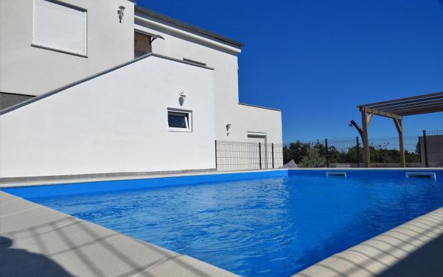 Kuća za odmor ROKO – Accommodation Maslenica Kroatië