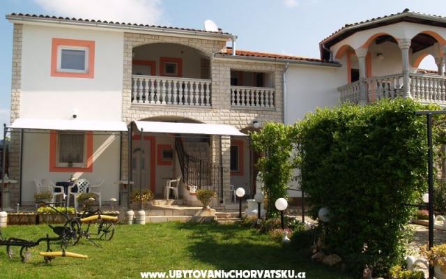 Apartman ANA-ANJA – Accommodation Medulin Kroatië