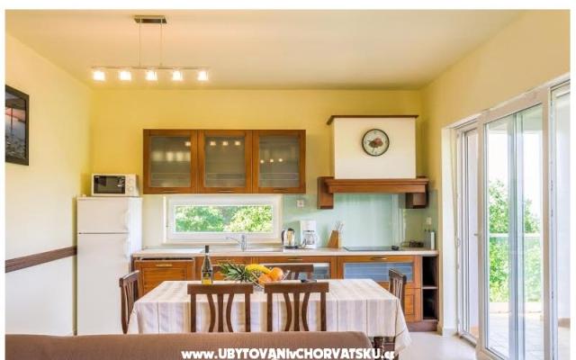 Apartmani  – Accommodation Medulin Kroatië