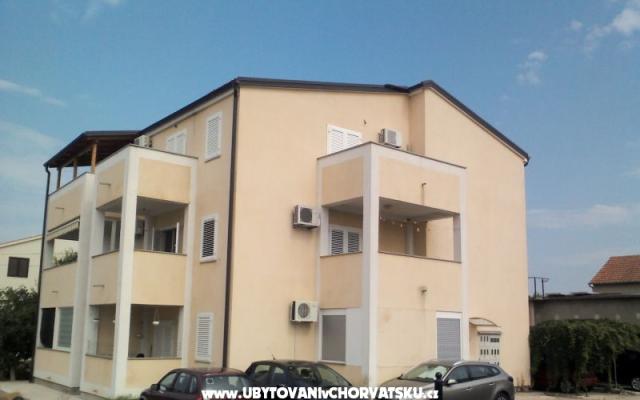 Apartman Betina – Accommodation Island of Murter Kroatië