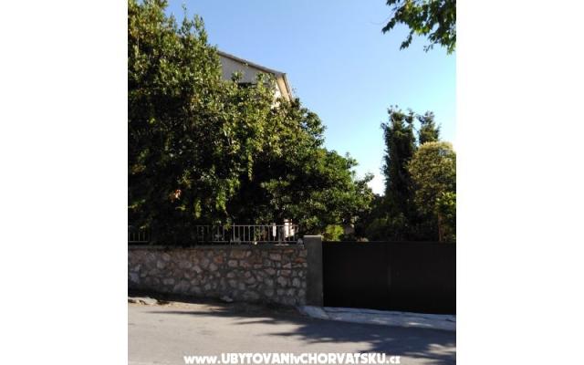 Apartman Fifi – Accommodation Island of Murter Kroatië