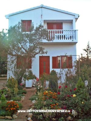 Apartmani Gmajnić – Accommodation Island of Murter Kroatië