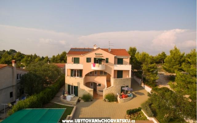 Apartmani Kristiana – Accommodation Island of Murter Kroatië