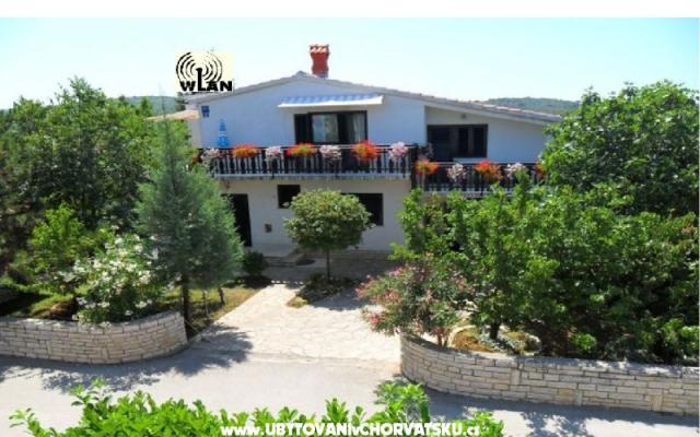 Apartmani Snježana Carev – Accommodation Island of Murter Kroatië