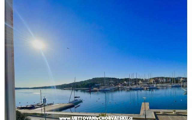 Kapetanova kuća – Accommodation Island of Murter Kroatië