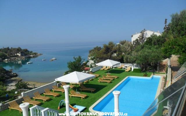 Macadams apartmani i restoran – Accommodation Novalja - Pag Kroatië