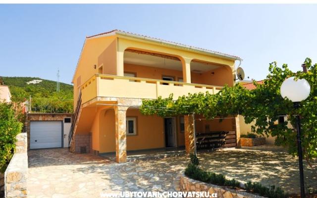 Apartment Kirbiš – Accommodation Novalja - Pag Kroatië