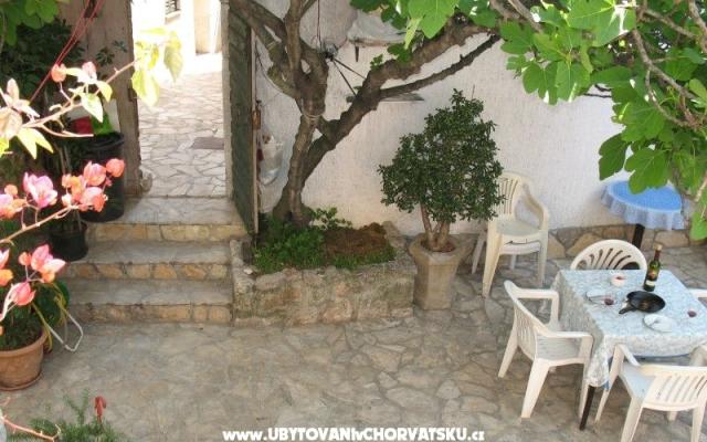 Apartmani Ficko – Accommodation Novi Vinodolski Kroatië