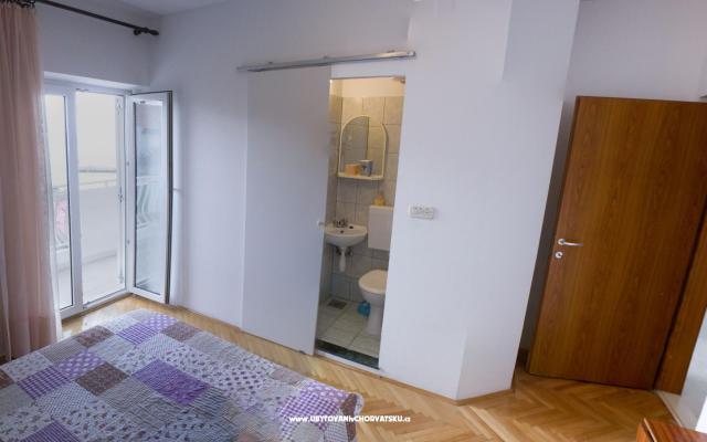 Apartman Bernard – Accommodation Omis Kroatië