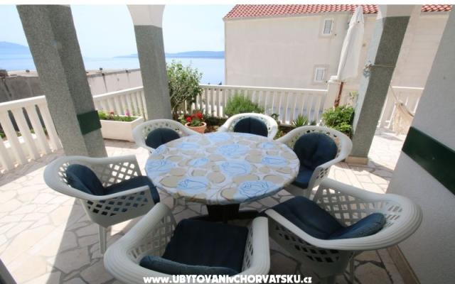 Apartmani Ankica – Accommodation Omis Kroatië
