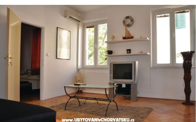 Apartmani Fošal – Accommodation Omis Kroatië