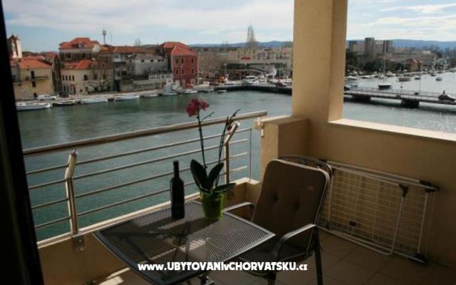 Apartmani MIRNA&amp;MATEA – Accommodation Omis Kroatië