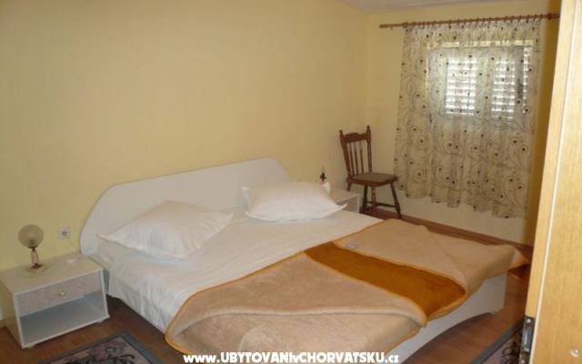 Apartmens Cvitanovic – Accommodation Omis Kroatië